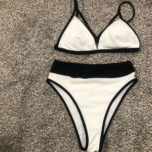 Cupshe Black and White Women's Bikini Set